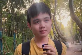 你为什么选择了现在的专业？华科学霸：当然是为了赚钱！#华中科技大学 #人工智能 #学霸秘籍 #万万没想到视频封面
