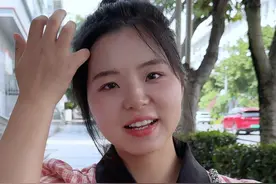 妈妈过生日啦，偷偷给她买了礼物，希望她能喜欢视频封面