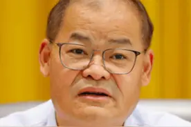 利用职权为密切关系人谋取利益！河南省纪委监委驻省工业和信息化厅纪检监察组原组长卢锡恩被双开（来源：中央纪委国家监委网站 制作：张婷 统筹编辑：李劼）#河南  #河南省工信厅  #卢锡恩  #开除党籍视频封面
