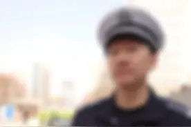 白色虚线处变道，怎么也不允许呢？ 您来听听一位从警20多年的交警怎么说。#如世说