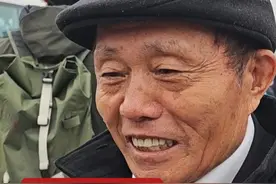 全国人大代表李连成：不但俺们村富，还想带着外村都富起来！#2025全国两会 #2025两会观察 #李连成 #河南dou知道视频封面
