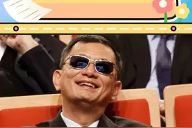 王家卫的戏还真是一演一个不吱声啊 #王家卫 #宋慧乔  #梁朝伟 #辛芷蕾视频封面