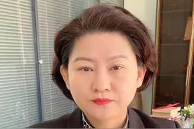 停车维修时溜车被碾轧，起诉保险公司索赔 #法律 #抖来普法2024 #律师咨询视频封面