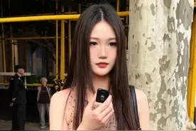 超级幽默抽象女，最破防的事：帅哥不爱 #上海 #街头采访 #情感 #谈恋爱 #脱单