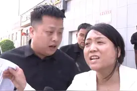 3月26日，河南郑州。跑网约车公司要收2400元服务费“要是收费，前期都不会在这里买车”公司：我服务了，我就得收。#都市报道 #抖音精选计划视频封面