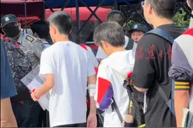 2025年福建省普通高考顺利开考 全省共25.88万名考生报#高考 #福建高考视频封面