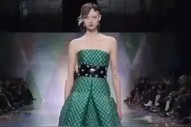 Giorgio Armani 乔治·阿玛尼视频封面