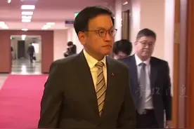 韩国多个在野党向国会提请弹劾代总统崔相穆 视频封面