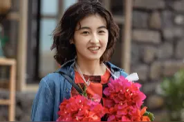 子枫妹妹的少年感思路，盐系淡盐姐妹们请大胆学！#张子枫 #日系 #少年感 #盐系穿搭 #做个很哇塞的女孩 #夏季穿搭 @DOU+小助手 视频封面