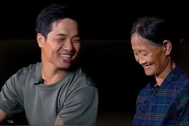 夏天有着迟暮的霞光，正如晚来的你皆是笑意。妈妈做的冬瓜干炒五花肉色香味美，太治愈这一天的疲惫了！#乡村守护人  #跟着抖音学做菜  