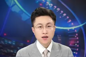 民航局紧急通知！6月28号起，禁止旅客携带无3C标识及被召回的充电宝乘坐境内航班。#中国蓝新闻主播Talk