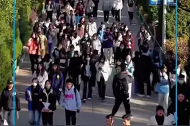 中办、国办重大发 ！新建改扩建1000所以上优质普通高中！加快扩大优质普高招生指标到校比例，分配向农村学校等倾斜视频封面