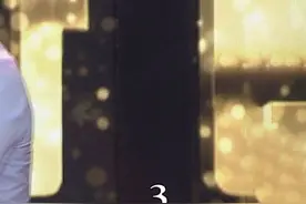 抗癌三年，这个父亲台上挥拳的样子好可爱#父亲 #谢谢你来了#传奇故事 @谢谢你来了-超级播 视频封面