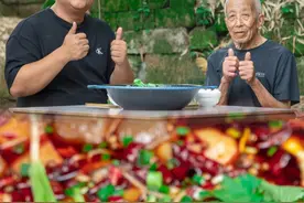 经典江湖菜“毛血旺”在家也能做，配菜丰富，麻辣鲜香，巴适得板视频封面