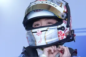 3月22日，上海，2025年F1大奖赛开赛！中国首位F1学院赛外卡女车手师炜（@铁豆 ），将“中国风”带入赛车场。视频封面
