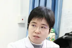 糖尿病早期部分都是低血糖引起，容易出现饥饿心慌手抖。#糖尿病 #血糖 #医学科普 #苏虹霞医生 #硬核健康科普行动视频封面