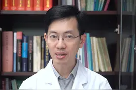 吃完石榴，皮别扔，腹痛腹泻有妙用。 #中医 #医学科普 #石榴 #腹泻