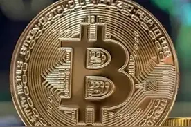 币圈巨震！比特币暴跌近3%！超37万人爆仓，爆仓总金额超10亿美元 #比特币  #加密货币  #以太坊  #狗狗币视频封面