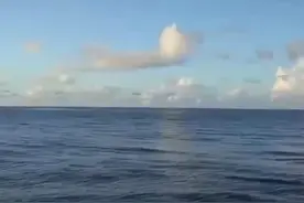我国深海重载作业采矿车海试水深首次突破4000米视频封面