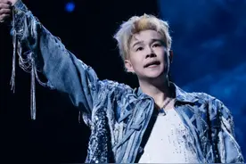 小沈阳演唱会翻车！破音黑屏，女儿首秀遭狂吐槽，观众怒喊退票