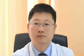 3种坐姿最伤腰，而你每天都在做 #坐姿 #伤腰 #医学科普 @DOU+小助手视频封面