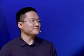 人类为何难以战胜病毒？我们与微生物该如何相处？#病毒 #生命科学 #细菌 #新冠疫情 #尹烨 @抖音短视频视频封面