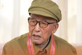 #94岁老兵70多年前大腿被炸出窟窿  94岁抗美援朝老战士王世泉讲述自己20岁时参加抗美援朝，大腿被炮弹炸出了窟窿，战况紧急顾不得检查好几天后才发现，向抗美援朝老战士致敬！ #山东春晚  #老战友你在哪儿  #2025山东春晚  #百味中国年视频封面