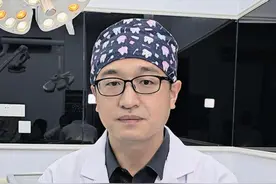 牙龈肿？牙齿松动看过来！牙周炎怎么治？注意这5点！！#硬核健康科普行动  #牙周炎 #2024都有好好爱自己 #牙结石 #洗牙视频封面