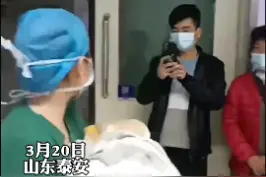 山东泰安#24岁产妇早产1女4男5胞胎，大宝是姐姐，其余4个是弟弟，五胞胎自然受孕的概率仅6000万分之一视频封面
