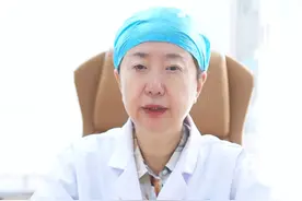 虫子进入耳朵里怎么做能减轻疼痛呢？ #虫子进入耳朵 #耳鼻喉宋海涛 #医学科普仅供参考如有不适请线下就医 @抖音短视频视频封面
