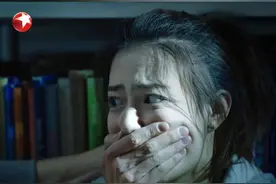 顾念初来乍到完全不懂学校规则，更是违反了图书馆的规则，被罚在图书馆帮工一个月……#徐璐  #东方卫视我的世界你好