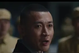 带上胡子你就不认识了？竟然是四年前就相识#江苏卫视暗夜与黎明 #陈哲远 #聂远视频封面
