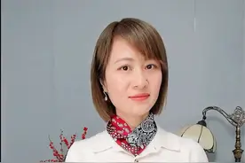 小方巾经典系法，学会这三种秒变气质女神#丝巾 #丝巾系大全 视频封面