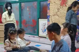 #前方到站是山海关站 ，在外漂泊的东北孩子终于要到家了。#归家 #乡愁记忆 #2025春运视频封面