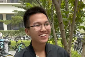 贵州高考688分考上清华大学，来自贵州遵义的遵义四中，直言能从小县城一路考到清华很开心！ #贵州高考  #教育 #贵州遵义 #遵义四中视频封面