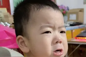 2岁的二宝委屈的哭了，小忆去新房打包保暖裤，听小忆介绍的咋样视频封面