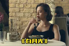 命运常常在我们生活中发生意想不到的转折，每个人都有独特的一面视频封面