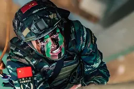 特战队的魔鬼训练 吃早餐的方式都不一样 特战队的魔鬼训练视频封面