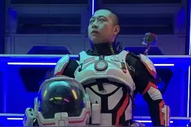 00后小伙子用人工智能重见故去的至亲，感动之余，不禁开始思考，留给三维碳基人类的时间，还能有多久……#人工智能 #机器人 #末日 #求生 #生存狂 #00后 #人类视频封面