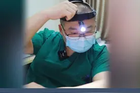 腿上原有痣发生变化，担心是恶性黑色素瘤 #开工健康手册  #医学科普 #痣 #恶性黑色素瘤 #皮肤科林士伟视频封面