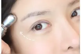 自带按摩头的懂事眼霜，温和抗老两把抓#眼霜#好物推荐#二代丸美小红笔眼霜视频封面