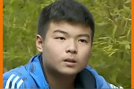 14岁超雄少年殴打父亲，原因究竟是什么？#家庭教育 #父子视频封面