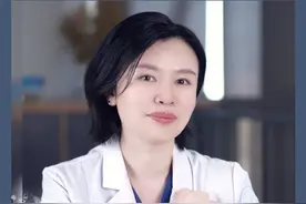 长期涂便宜口红，嘴巴会发生什么？#口红 #科普 #美妆 #护肤美容视频封面