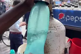 印度街头好喝又好玩的柠檬气泡水制作教程 #印度美食 #干净又卫生 #搞笑解说视频封面