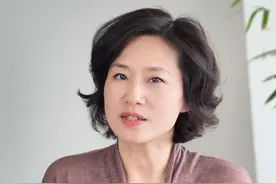 二十年财经主持人，我为什么推荐大家读企业家传记
#遇见小诺 #大V说 #世界读书日 #抖音读书日视频封面