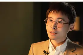35岁张嘉倪状态杀疯了，我欣赏女人这样活着#张嘉倪 #张嘉倪爱得起放得下 #情感 #女性成长 #自我成长 #情感共鸣视频封面