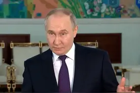 【普京警告北约某些国家：想想你们面积不大但人口稠密的国家】近日，北约部分国家声称，同意乌克兰用外援武器打击俄境内目标。普京表示，这些北约国家代表们，应该首先考虑到他们领土不大但人口非常稠密的国家。视频封面