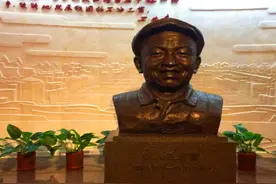 铁人王进喜说：“牛吃草，马吃料，牛的享受最少，出力最大视频封面