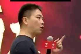 12月19日消息，京东物流紧急驰援甘肃，首批救灾物资已到达 。刘强东：全国任何地方发生灾难，临近库房捐出物资无需汇报。#京东物流 #灾区 #甘肃视频封面