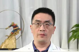 早期神经鞘瘤如何发现？#神经鞘瘤  #王兴文医生 #健康科普 #硬核健康科普行动  @抖音医疗健康小助手 @抖音短视频视频封面